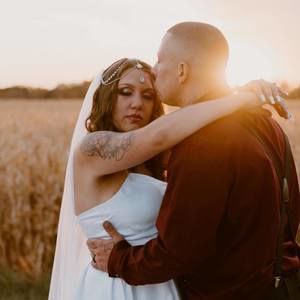 Meet your Posher, Nicky